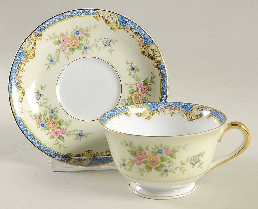 Casino Footed Cup & Saucer Set by Noritake-1