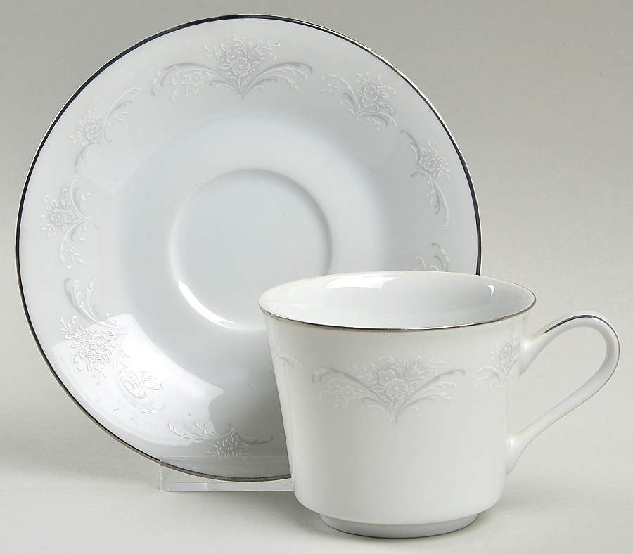 Casablanca Footed Cup & Saucer Set by Noritake-1