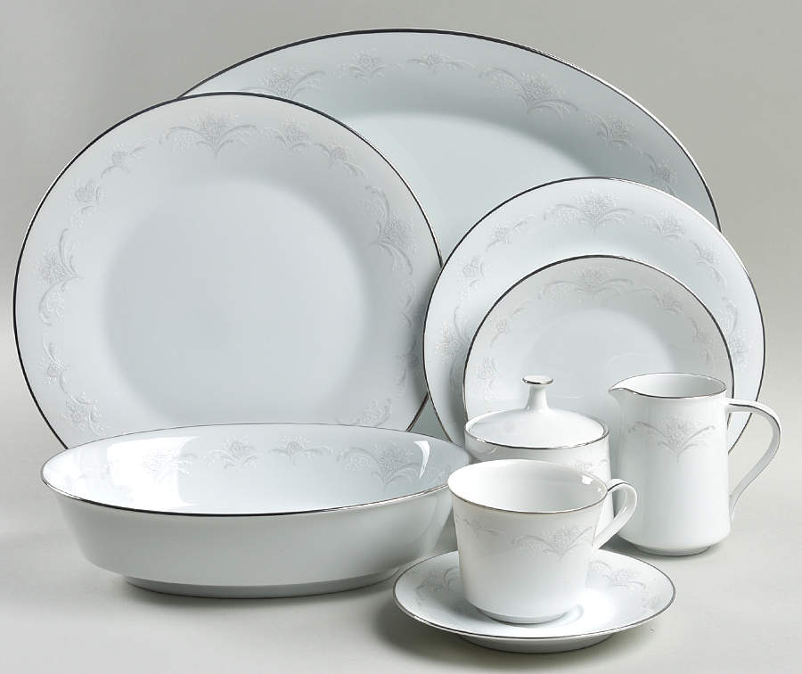 Casablanca 45 Piece Starter Set by Noritake-1
