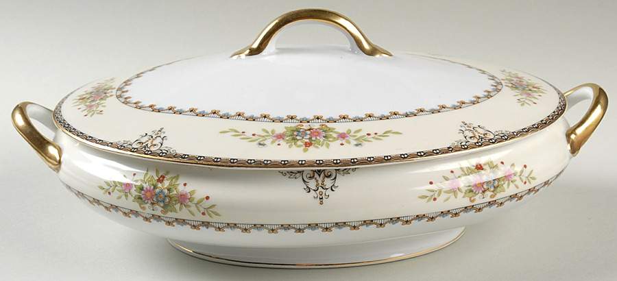 Castella Oval Covered Vegetable by Noritake-1