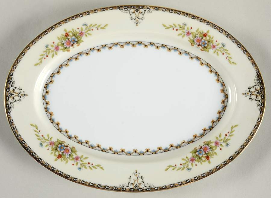 Castella 10" Oval Serving Platter by Noritake-1