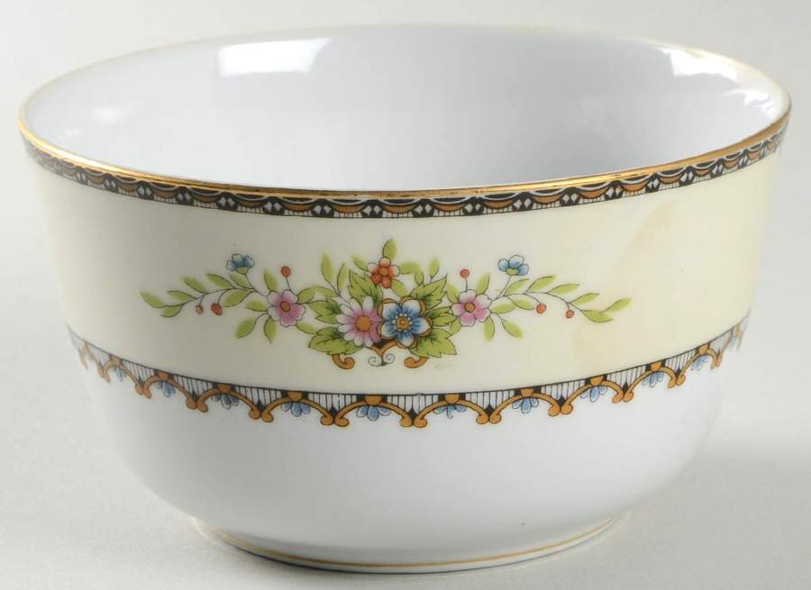 Castella Cranberry Bowl by Noritake-1
