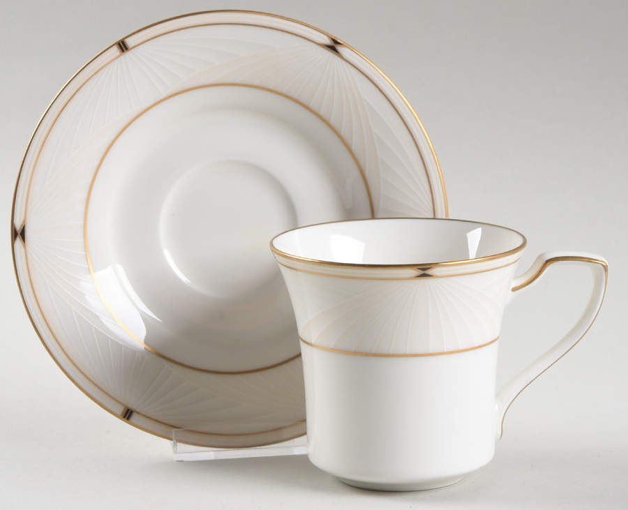 Cecile Flat Cup & Saucer Set by Noritake-1