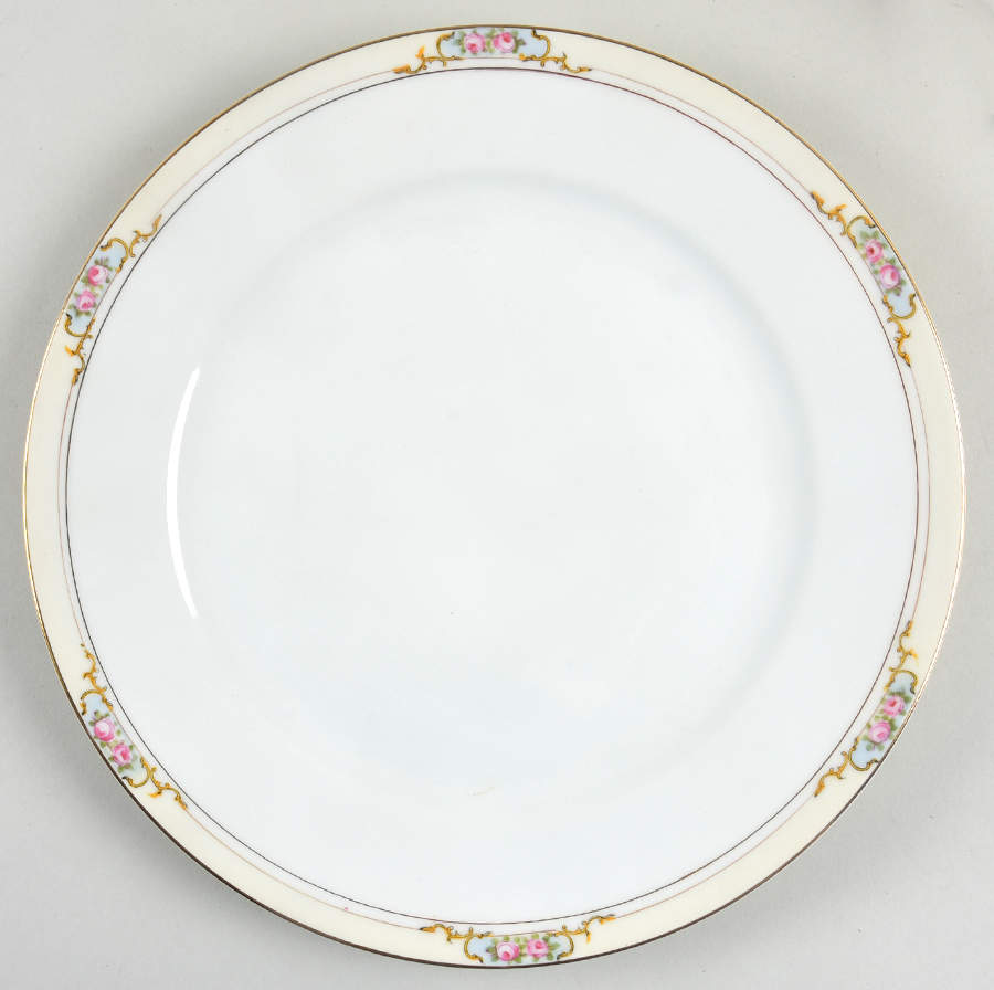 The Celtic Dinner Plate by Noritake-1