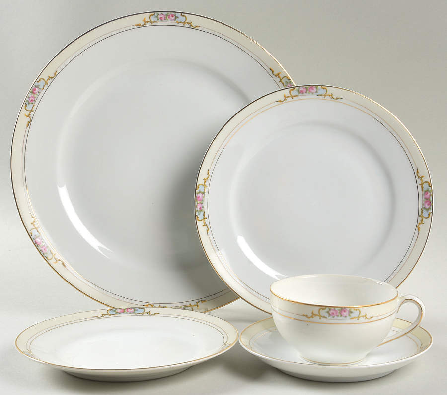The Celtic 5 Piece Place Setting by Noritake-1