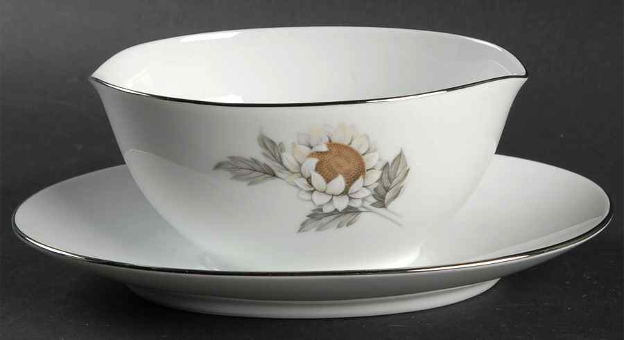 Celeste Gravy Boat with Attached Underplate by Noritake-1