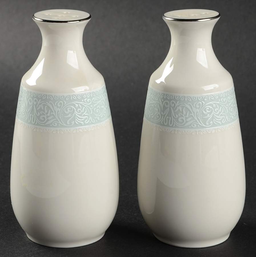 Celia Salt & Pepper Set by Noritake-1