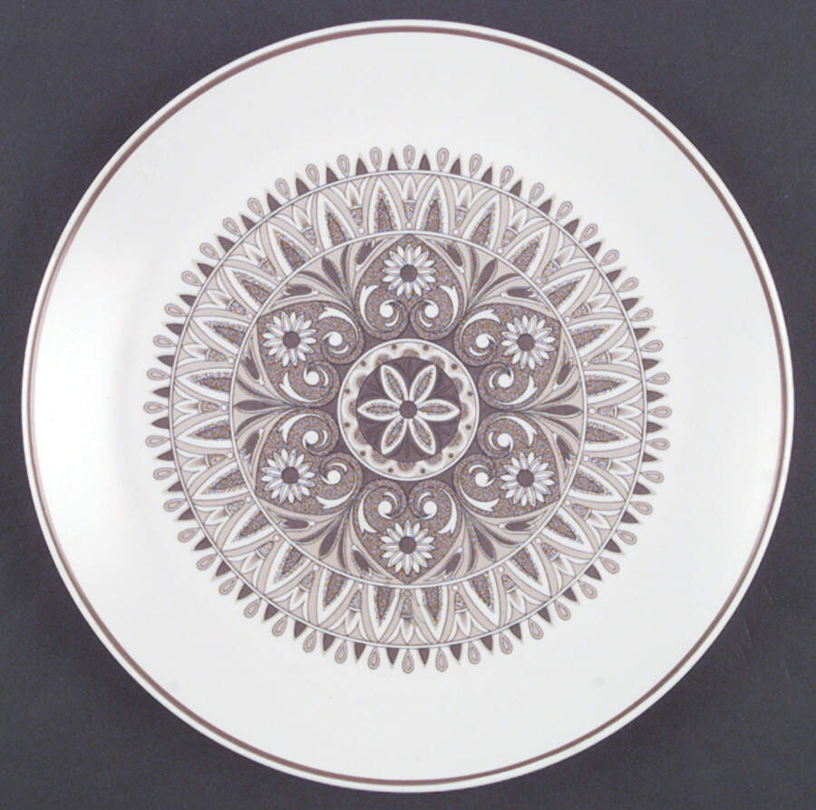 Century Dinner Plate by Noritake-1
