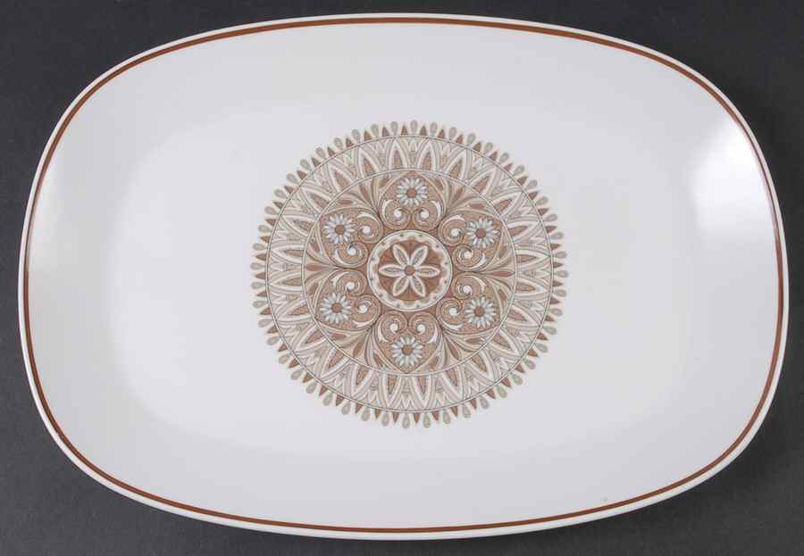Century 13" Oval Serving Platter by Noritake-1