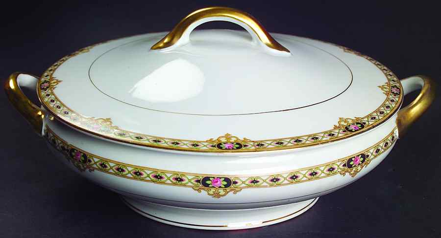 The Ceylon Round Covered Vegetable by Noritake-1