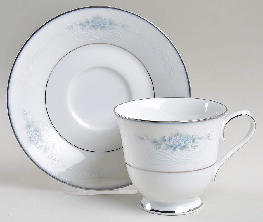 Chadbourne Footed Cup & Saucer Set by Noritake-1