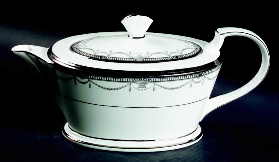 Chamberlain Teapot & Lid by Noritake-1