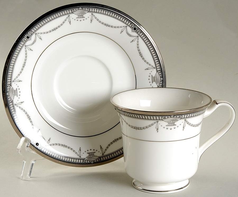 Chamberlain Footed Cup & Saucer Set by Noritake-1