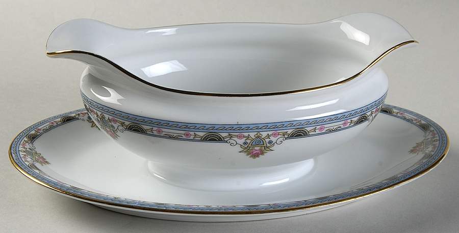 Chanazure Gravy Boat with Attached Underplate by Noritake-1