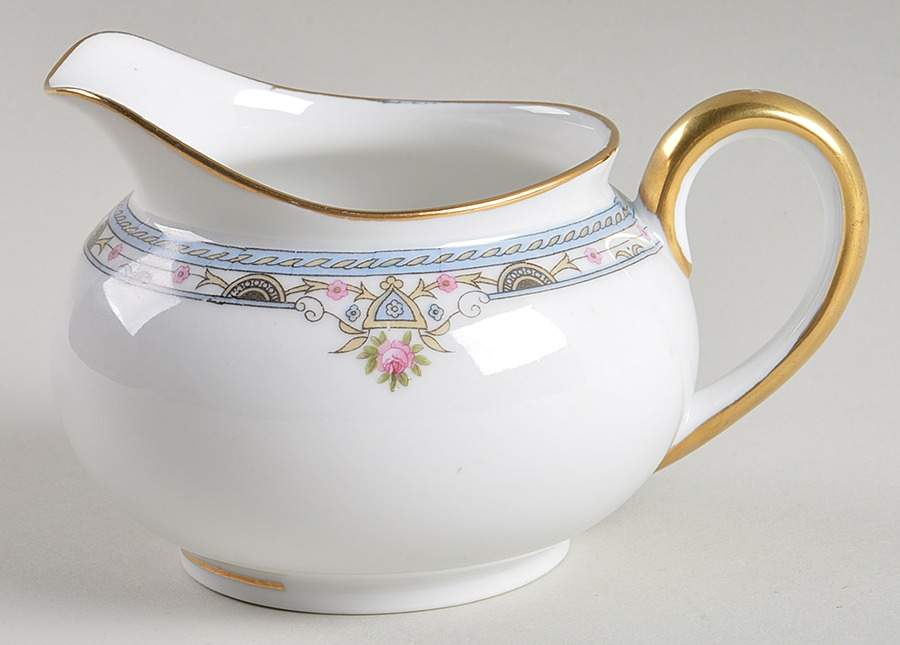Chanazure Creamer by Noritake-1