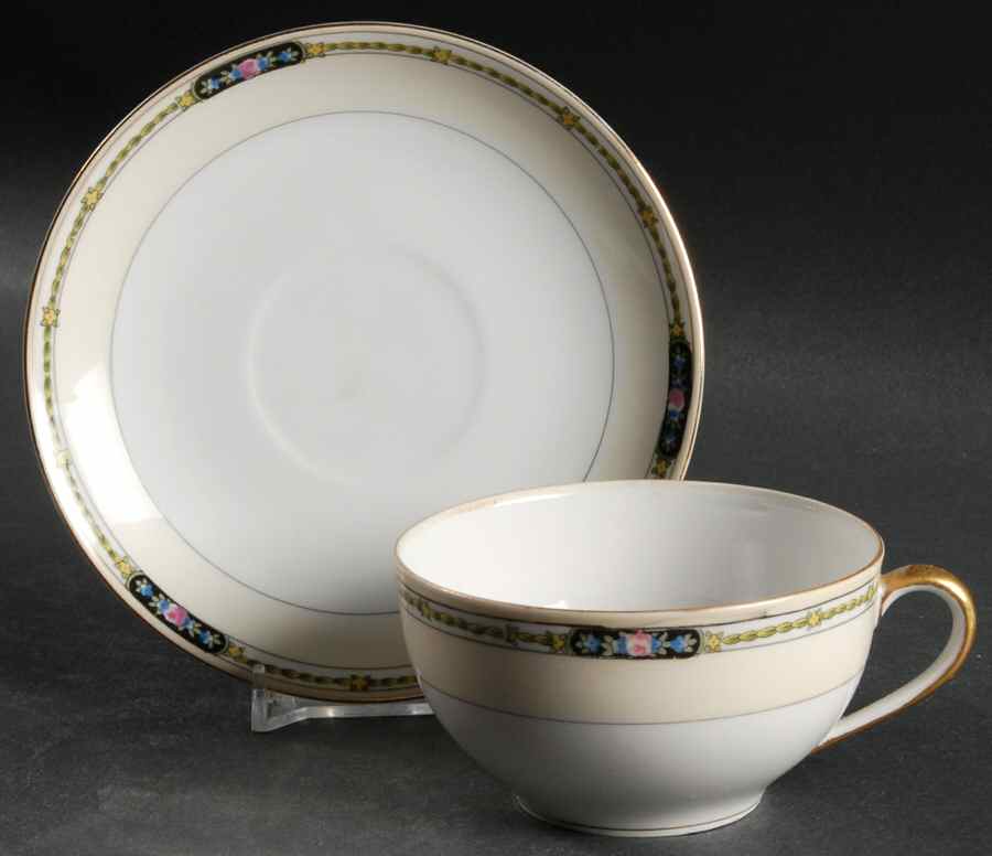 Chandova Flat Cup & Saucer Set by Noritake-1