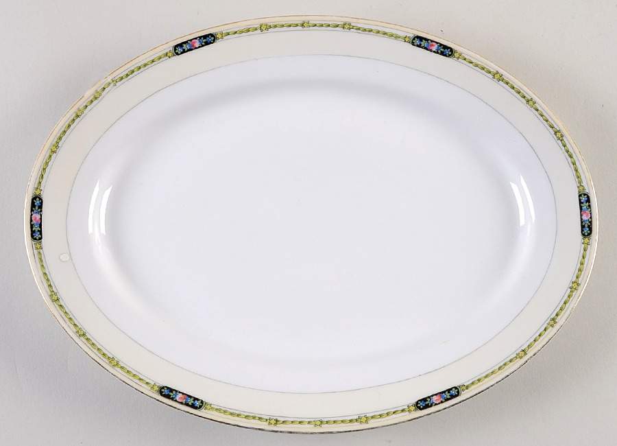 Chandova 11" Oval Serving Platter by Noritake-1