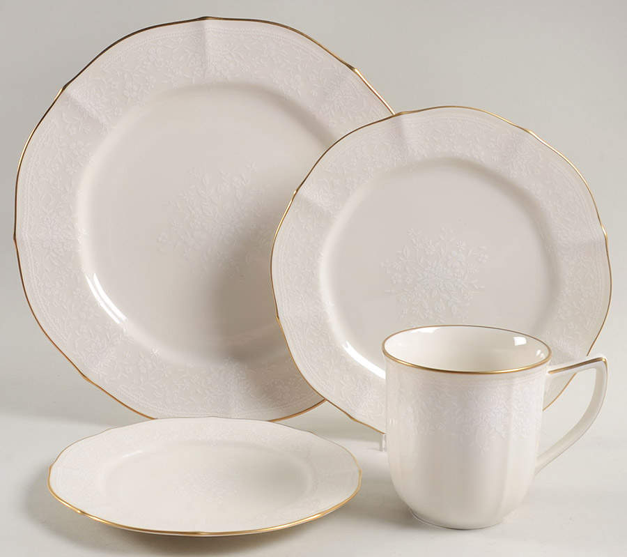 Chandon 4 Piece Place Setting by Noritake-1