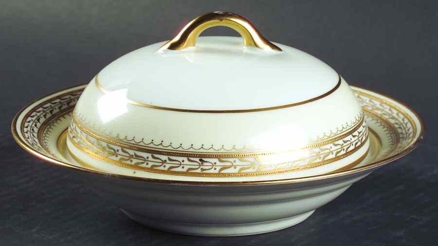 Chanfaire Round Covered Butter by Noritake-1