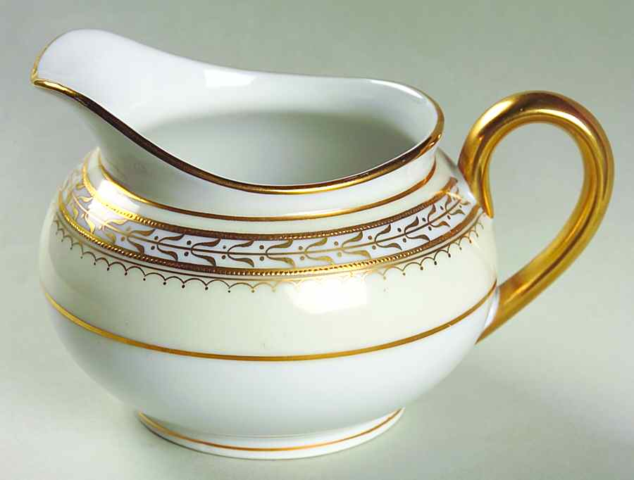 Chanfaire Creamer by Noritake-1