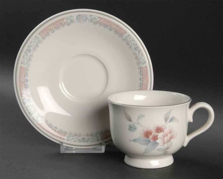 Chanteuse Footed Cup & Saucer Set by Noritake-1