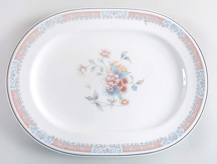 Chanteuse 13" Oval Serving Platter by Noritake-1