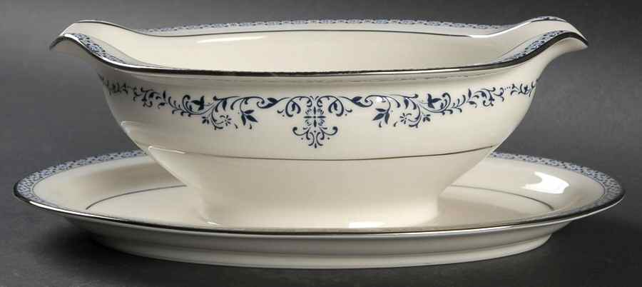 Charleston Gravy Boat with Attached Underplate by Noritake-1