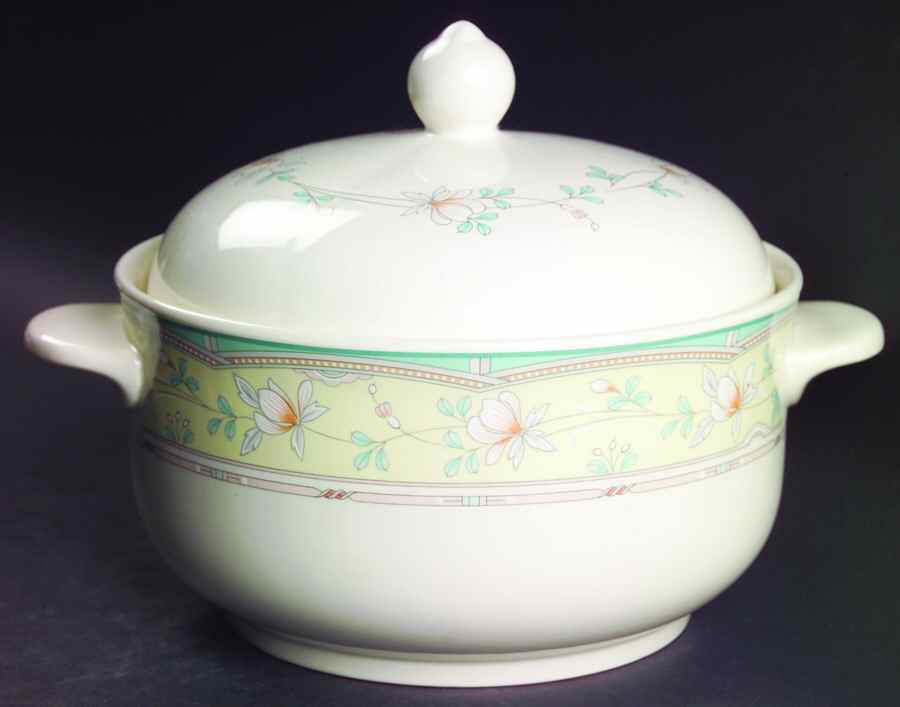 Chardonnay 2 Qt Round Covered Casserole by Noritake-1