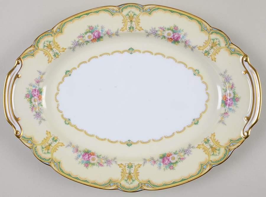 Chariton 11" Oval Serving Platter by Noritake-1