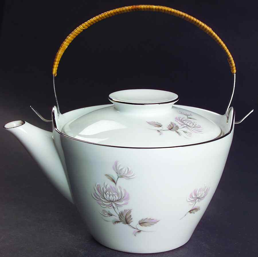 Charlotte Teapot & Lid with Removable Top Handle by Noritake-1