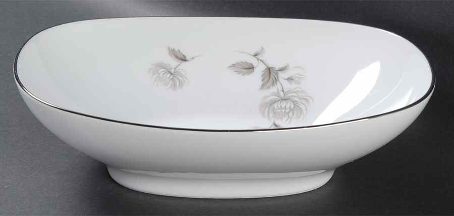 Charlotte 10" Oval Vegetable Bowl by Noritake-1