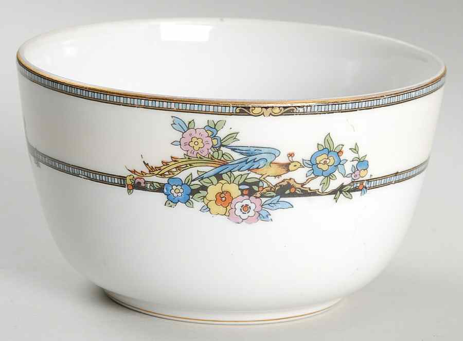Charmeuse Cranberry Bowl by Noritake-1