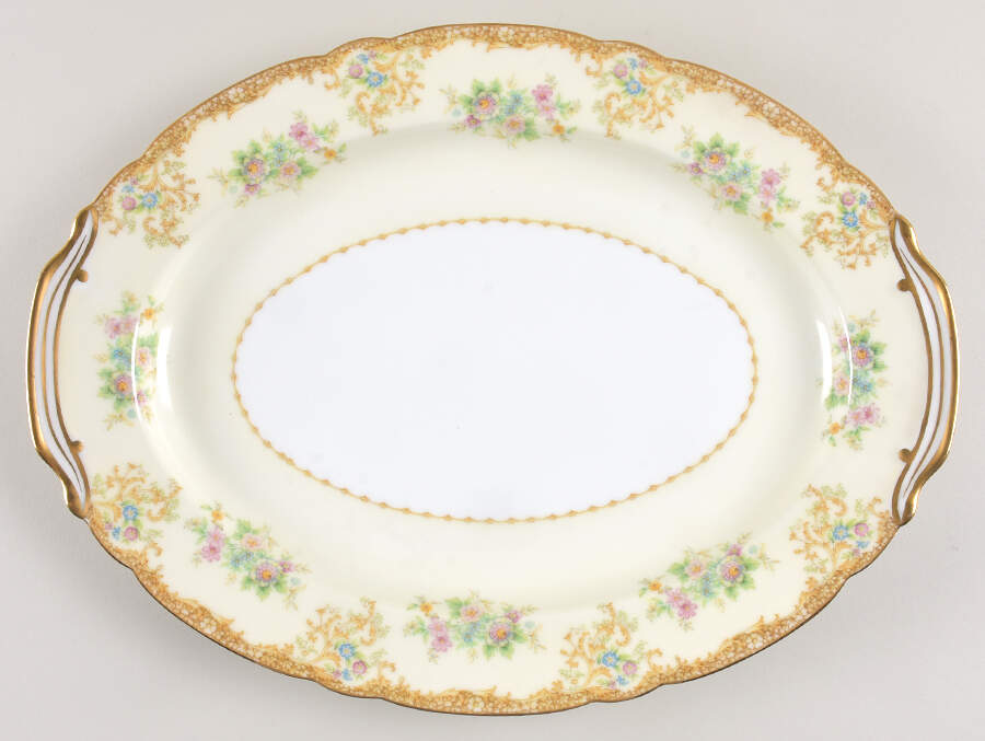 Charmis 16" Oval Serving Platter by Noritake-1