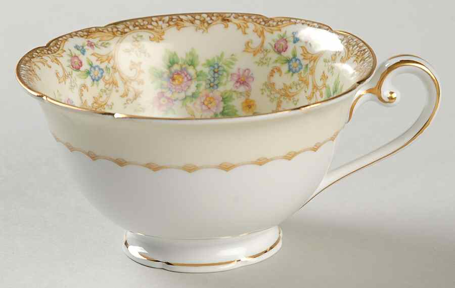 Charmis Footed Cup by Noritake-1