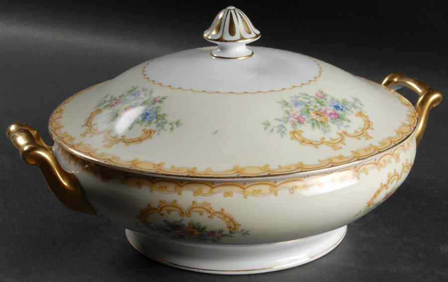 Charon Round Covered Vegetable by Noritake-1
