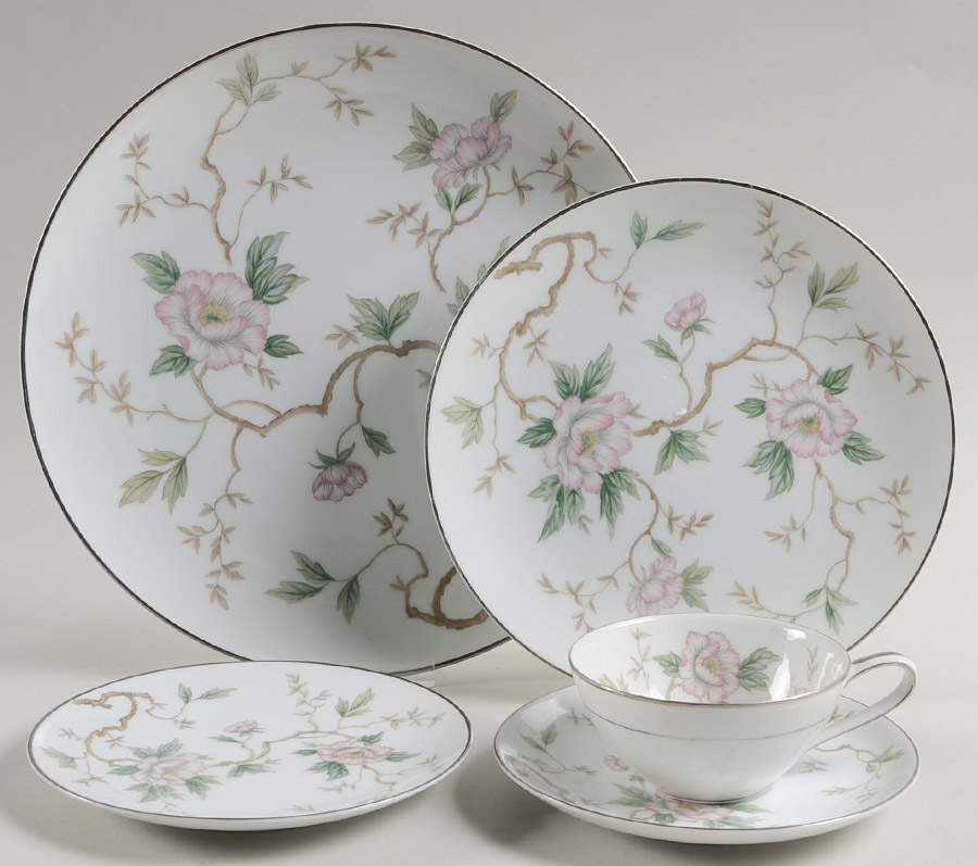 Chatham 40 Piece Estate Set by Noritake-1