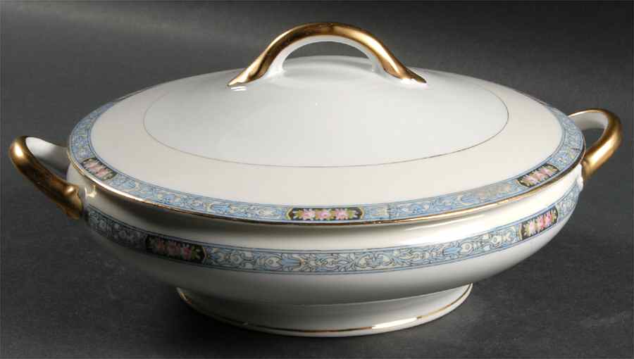 Chatsworth Round Covered Vegetable by Noritake-1