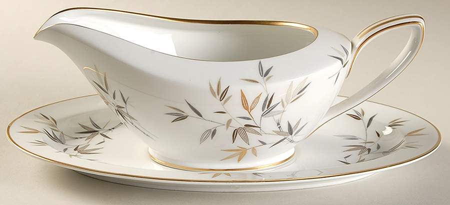 Cho-Cho-San (6936) Gravy Boat & Underplate by Noritake-1
