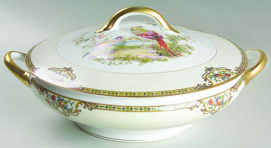 Chelsea Round Covered Vegetable by Noritake-1