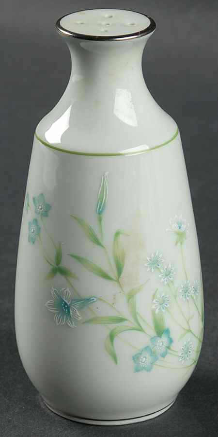 Cherish Pepper Shaker by Noritake-1