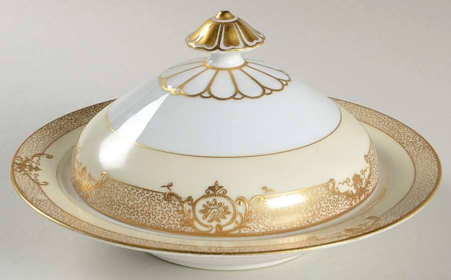 Cheramy Round Covered Butter w/Strainer by Noritake-1