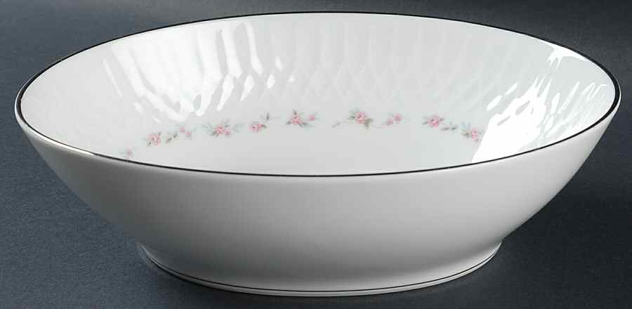 Cheri 9" Oval Vegetable Bowl by Noritake-1