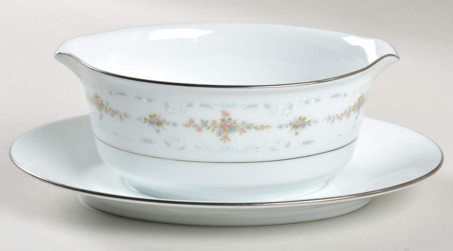 Cheryl Gravy Boat with Attached Underplate by Noritake-1