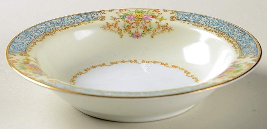 Chevonia Rim Fruit/Dessert (Sauce) Bowl by Noritake-1