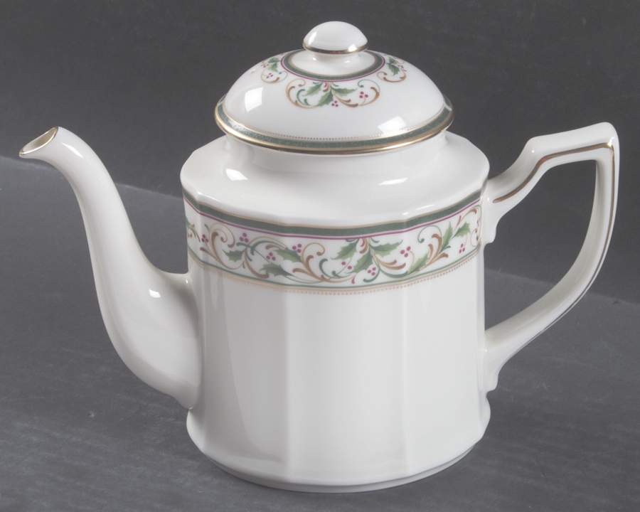 Christmas Garland Tea/Coffee Pot & Lid by Noritake-1