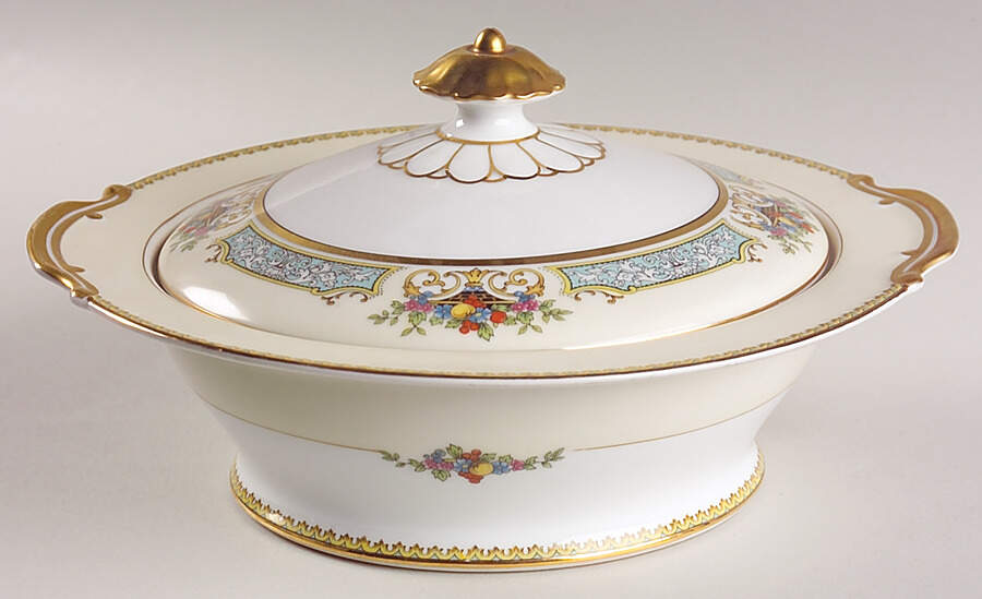 Chine Blue Round Covered Vegetable by Noritake-1