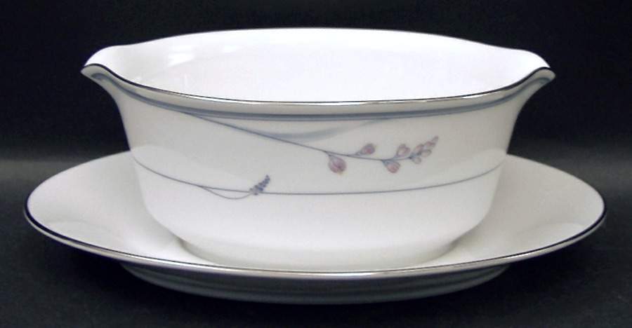 Chelsea Morn Gravy Boat with Attached Underplate by Noritake-1