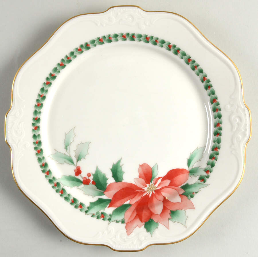 Christmas Memories Dinner Plate by Noritake-1