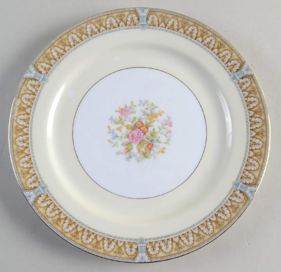 Claire Dinner Plate by Noritake-1