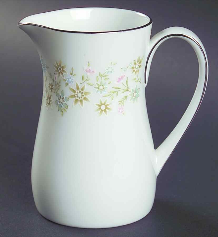 Clarinda Creamer by Noritake-1